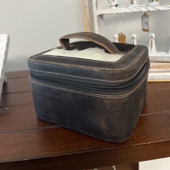 New Crazy Horse Leather & Cowhide Small Jewelry Box Rustic Gift😍 With Jewelry - Picture 6 of 14